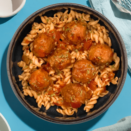 Boulettes de boeuf sauce tomate olive, torsades